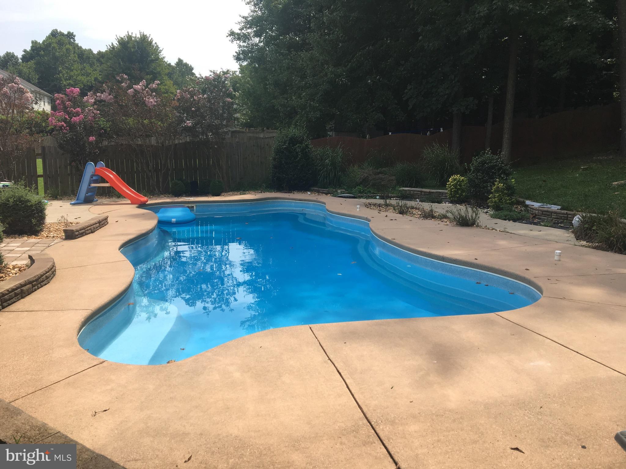 BRENTWOOD ESTATES - Residential