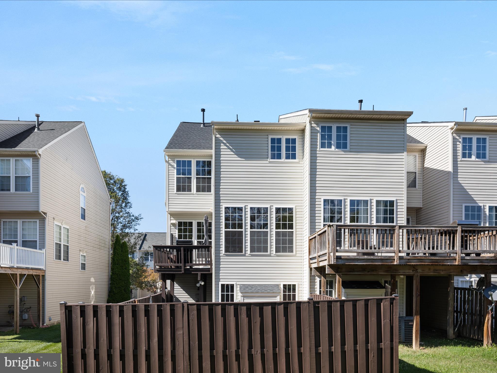 STEPHENS LANDING - Residential