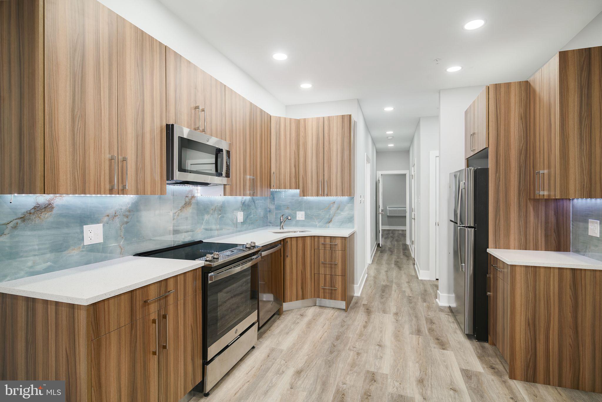 KENSINGTON - Residential Lease