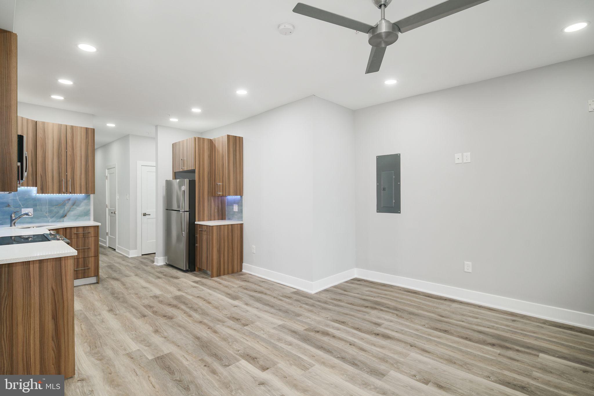 KENSINGTON - Residential Lease