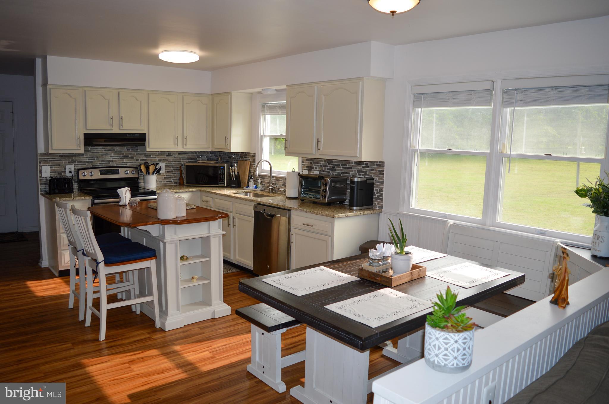 ELKTON - Residential