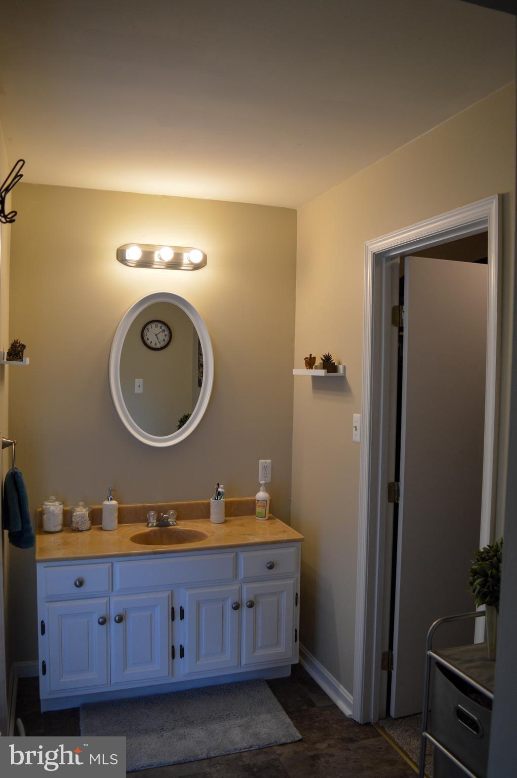 ELKTON - Residential