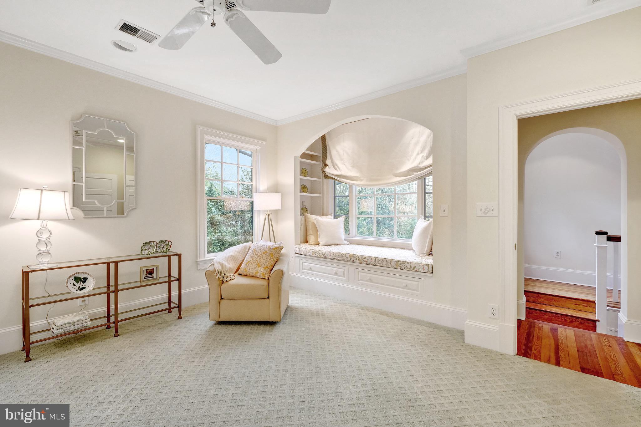 FOREST HILLS - Residential