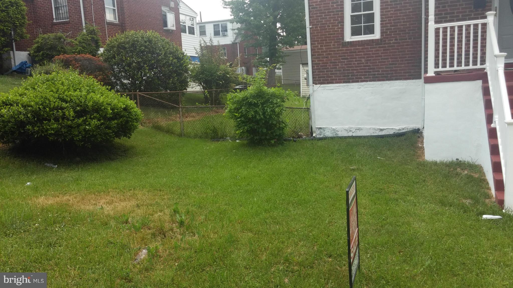 HAMPSHIRE KNOLLS - Residential