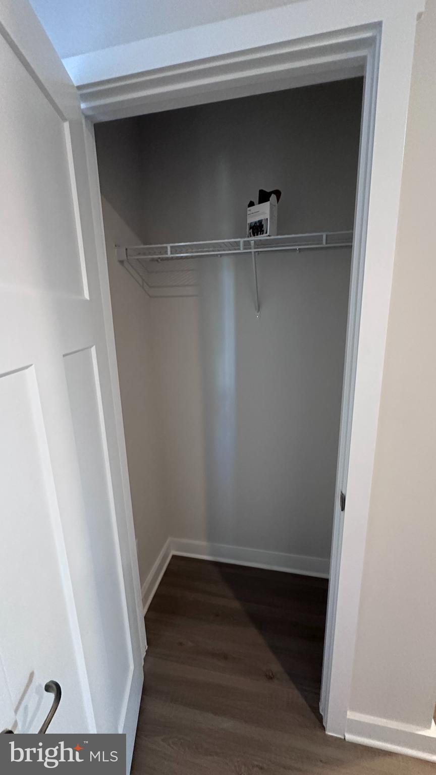 SOUTH BROOK - Residential Lease