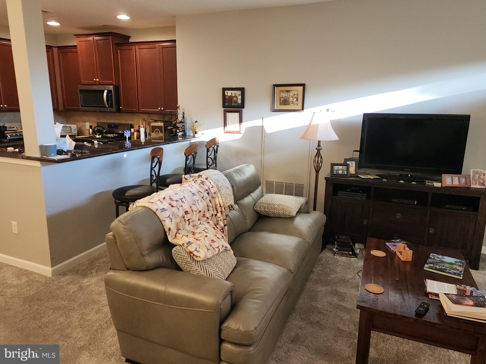 HUNTINGDON PLACE - Residential
