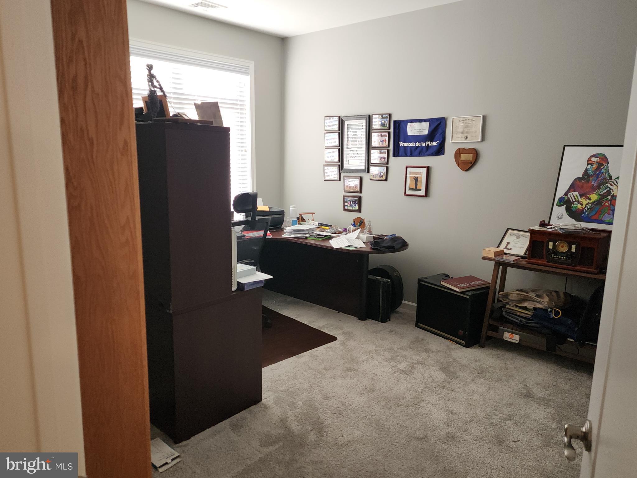 HUNTINGDON PLACE - Residential