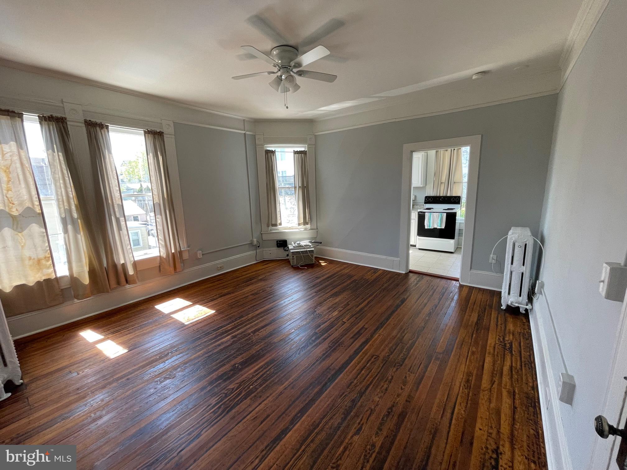 DOWNTOWN FREDERICKSBURG - Residential Lease