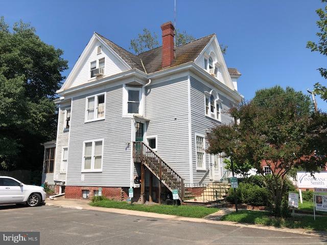 DOWNTOWN FREDERICKSBURG - Residential Lease