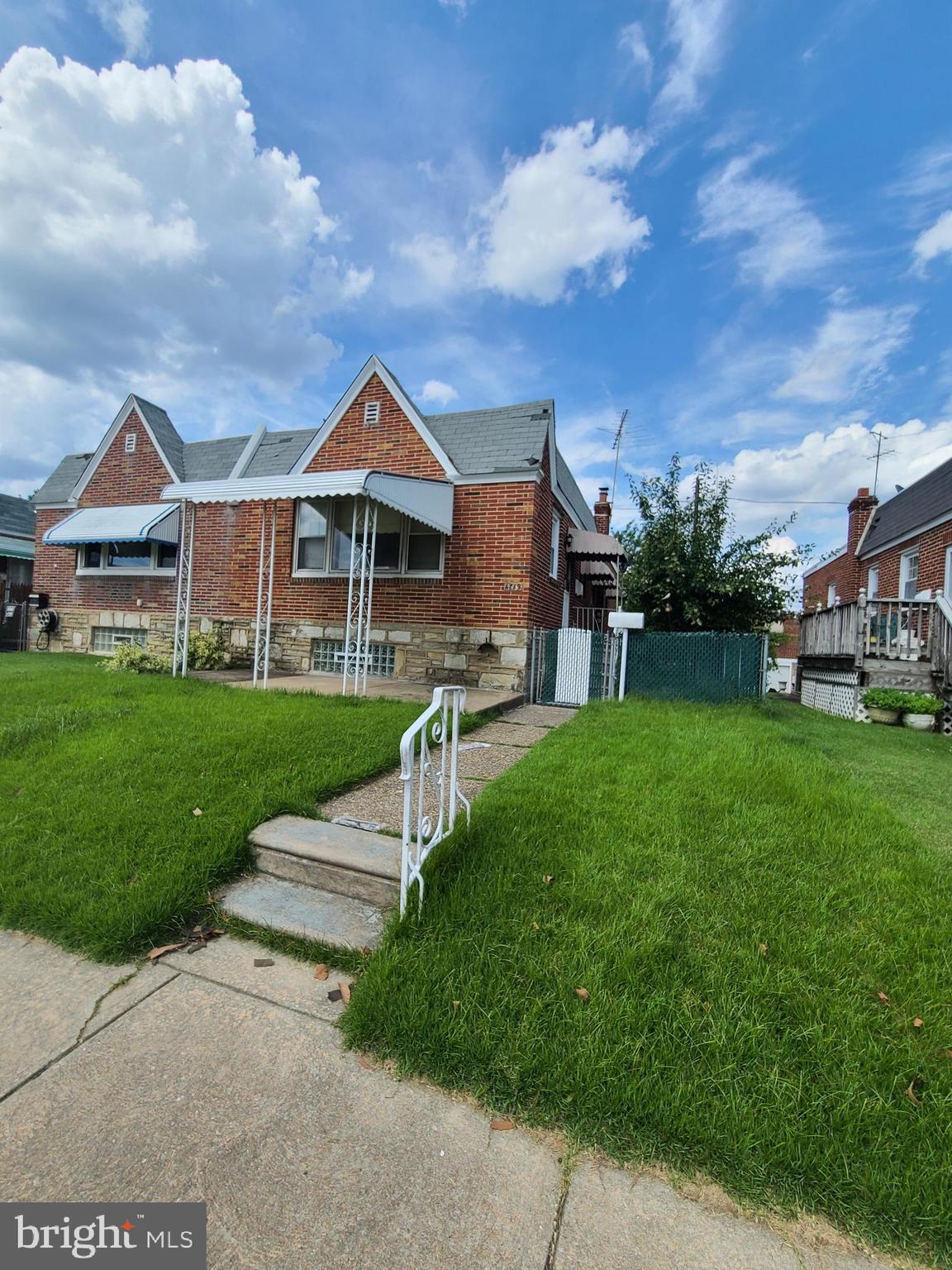 RHAWNHURST - Residential