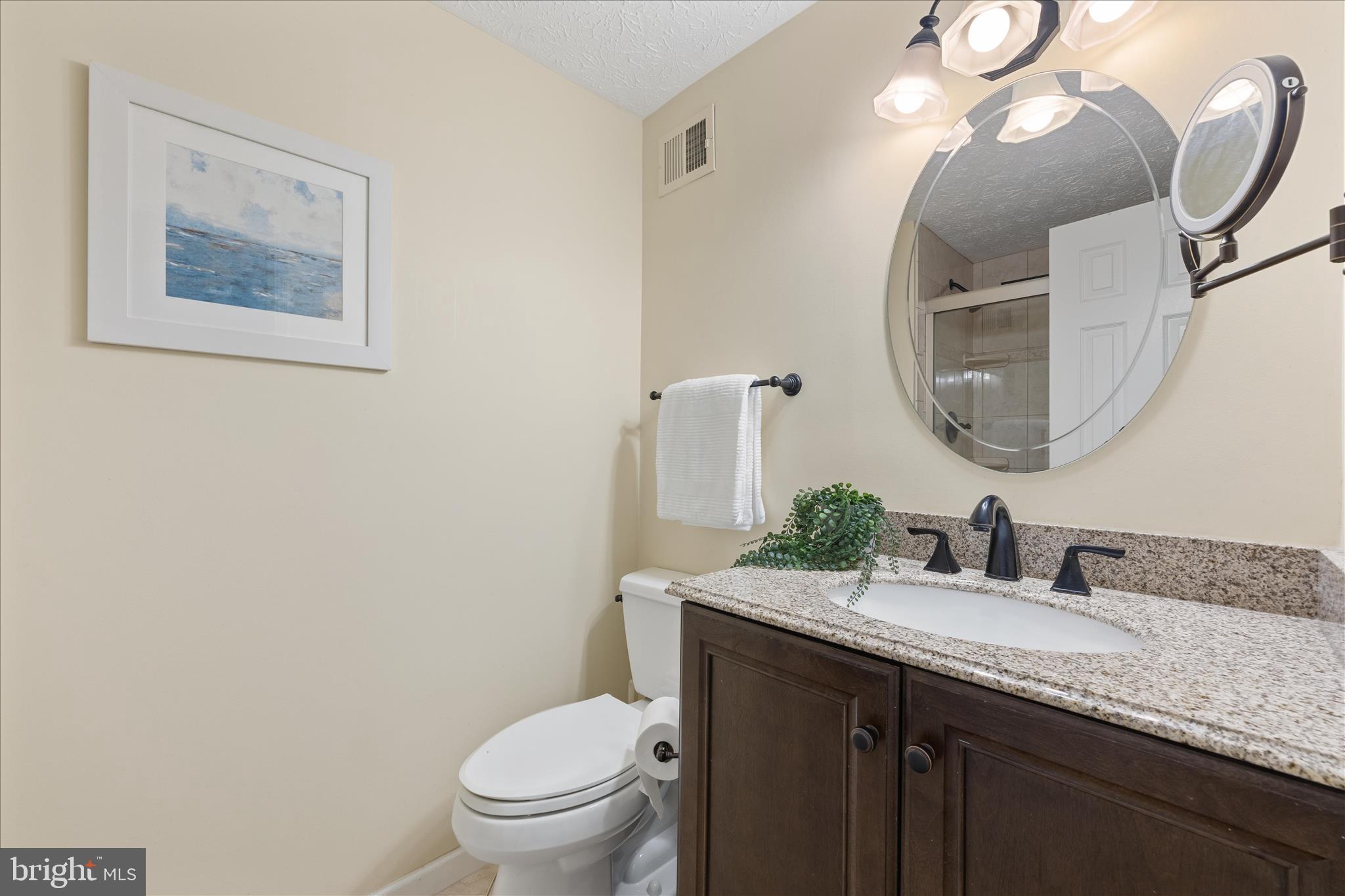 DEEP CREEK COMMONS - Residential