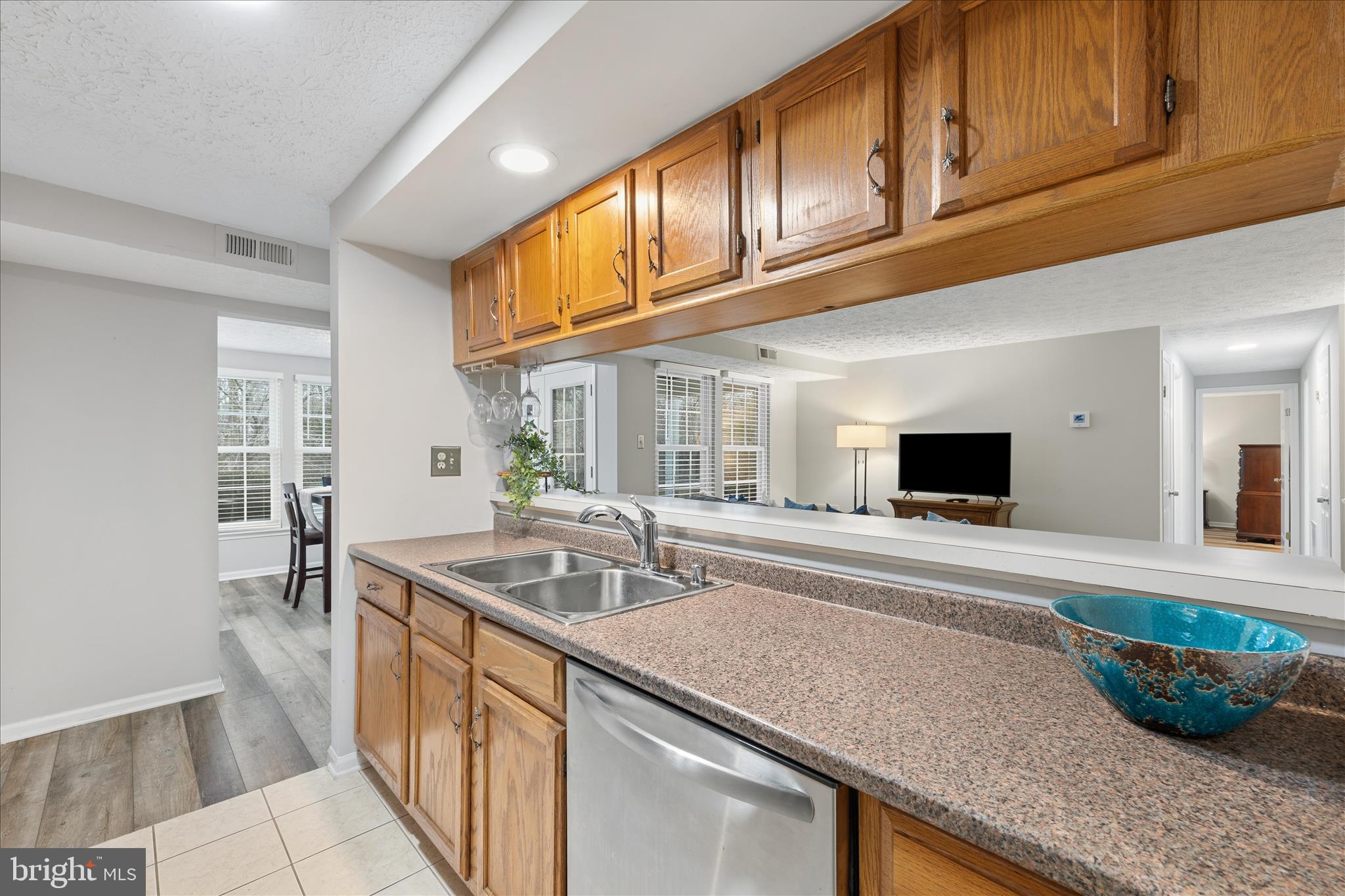 DEEP CREEK COMMONS - Residential