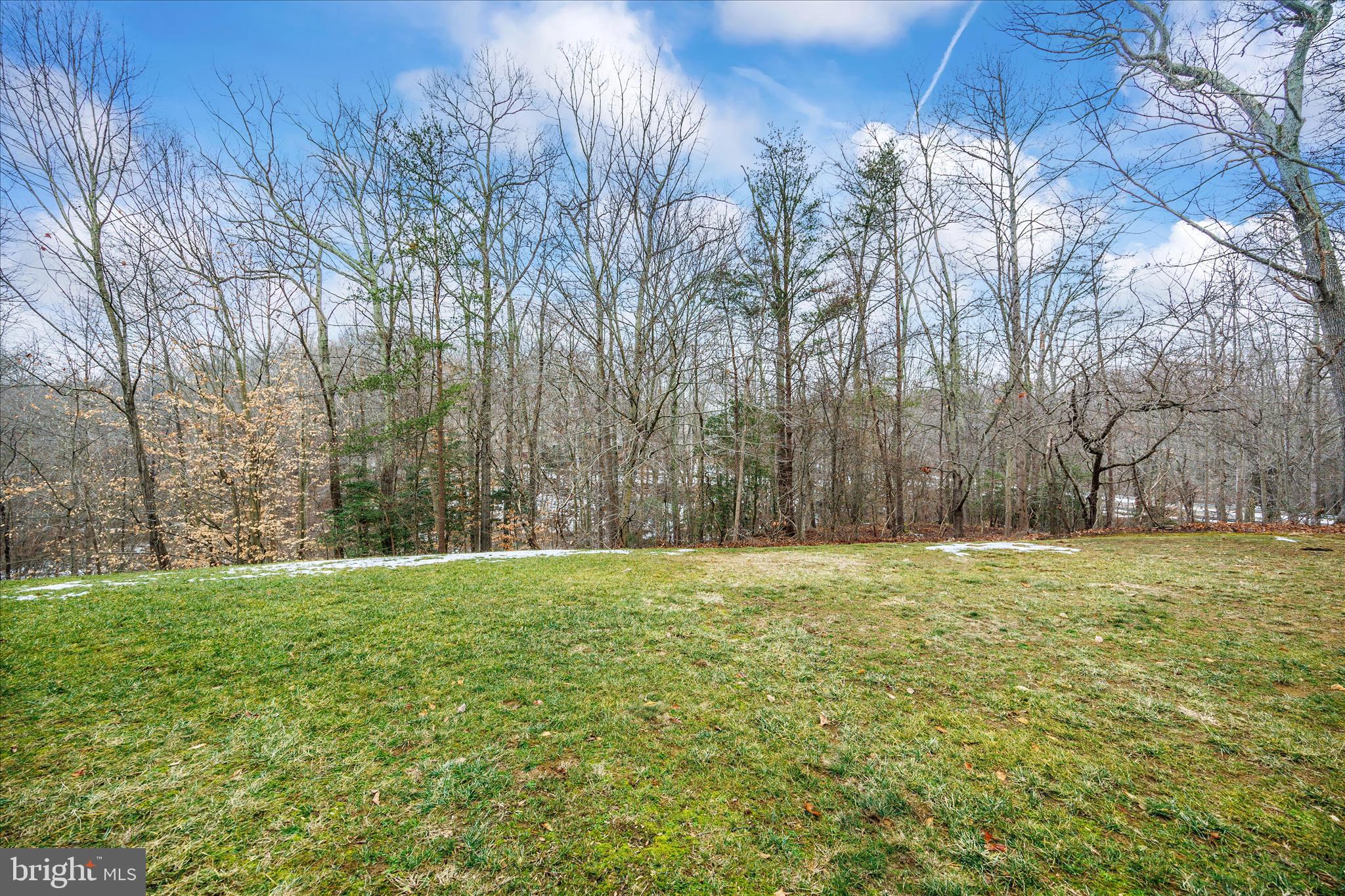 DEEP CREEK COMMONS - Residential