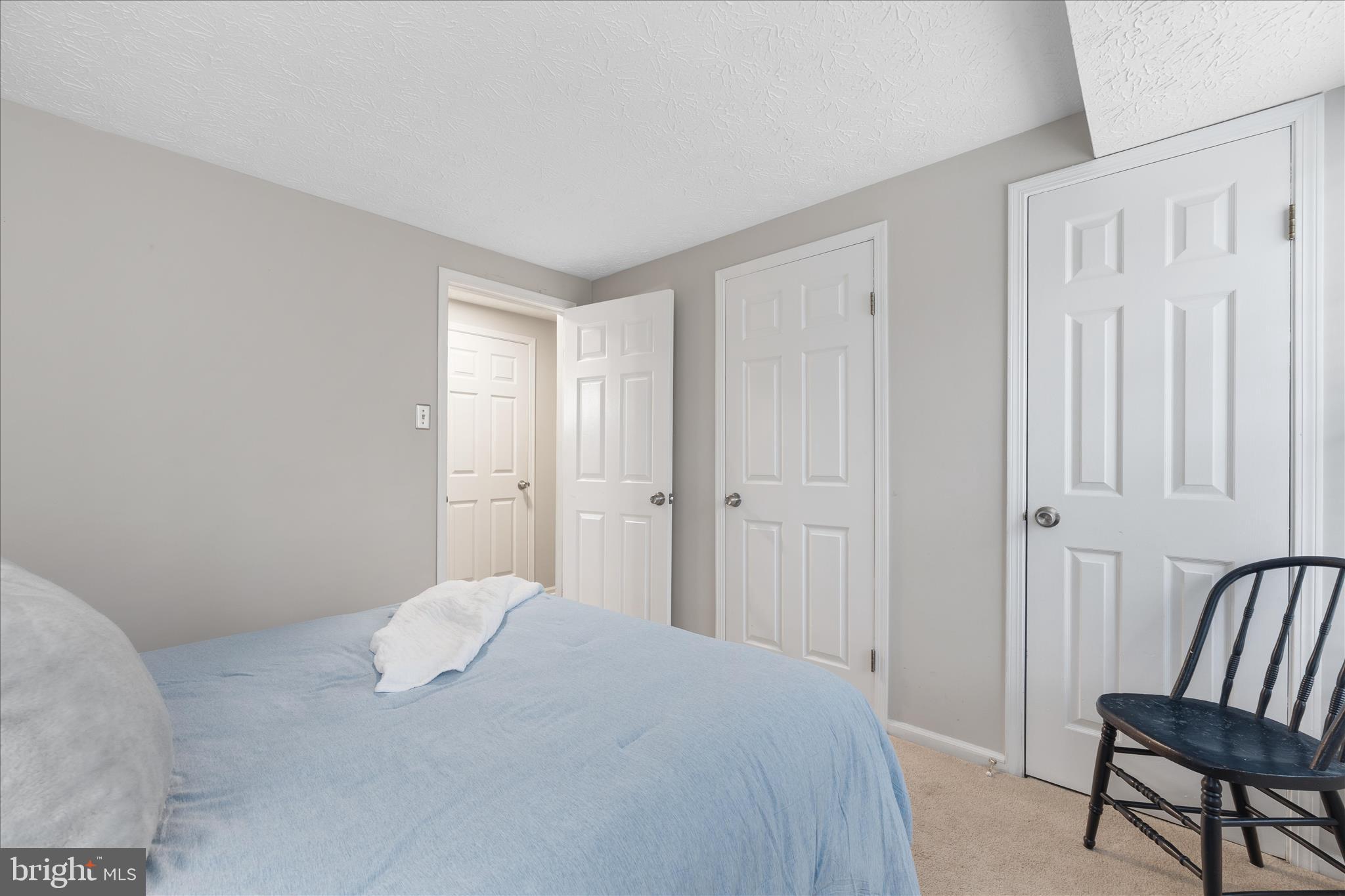 DEEP CREEK COMMONS - Residential