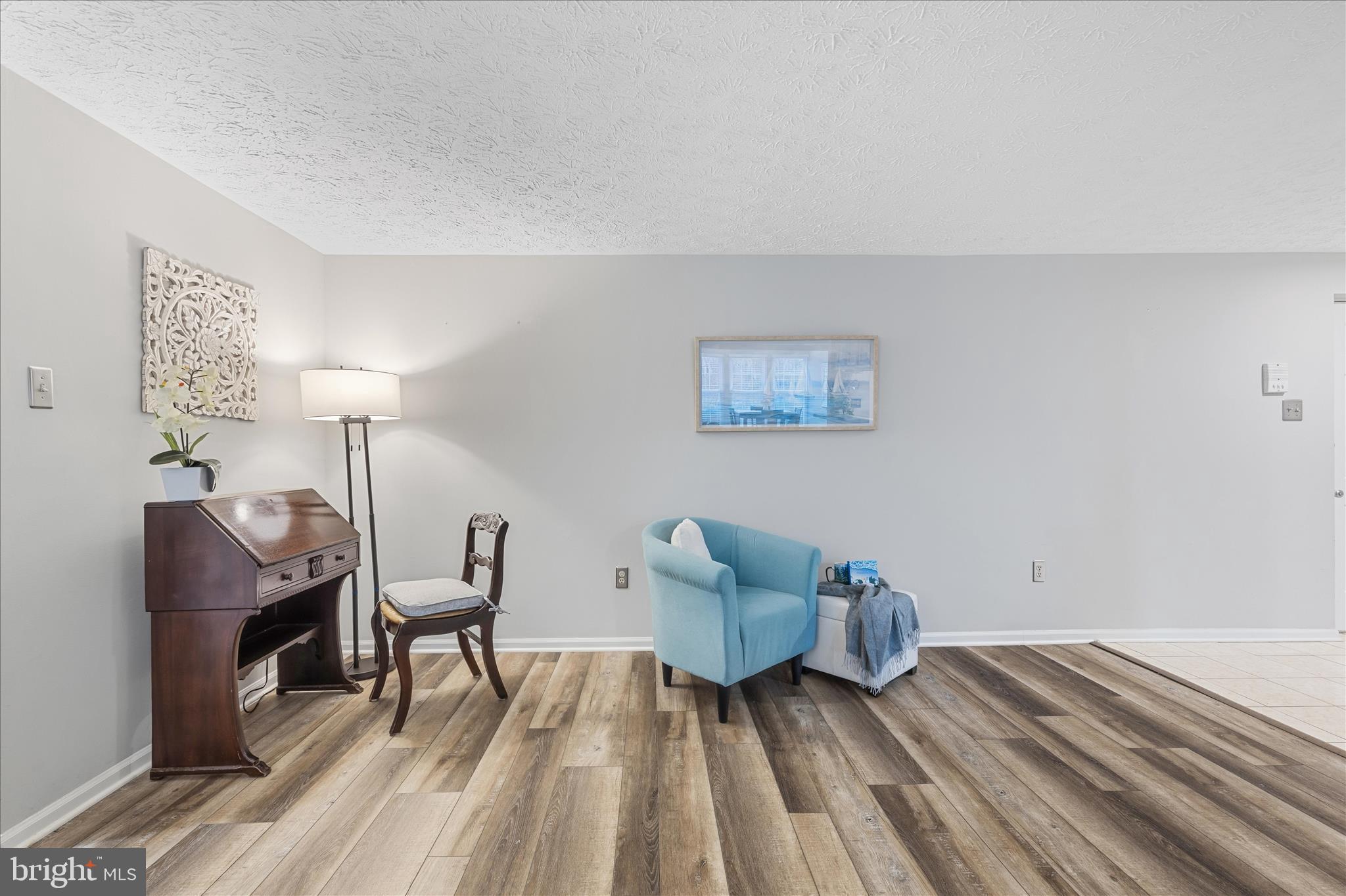 DEEP CREEK COMMONS - Residential