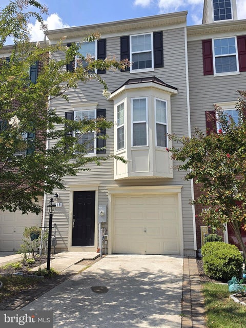 Townhouse For Rent - 7518 Goldfinch Court<br/> GLEN BURNIE, MD 21060