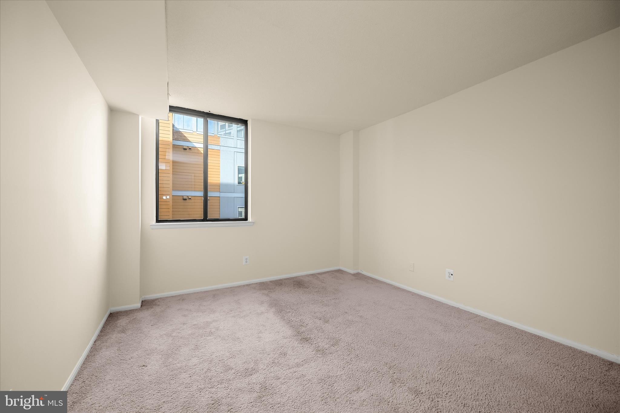 AMERICANA CENTRE - Residential