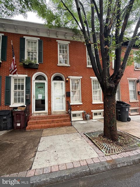 Townhouse For Sale - 1110 N Walnut Street<br/> WILMINGTON, DE 19801