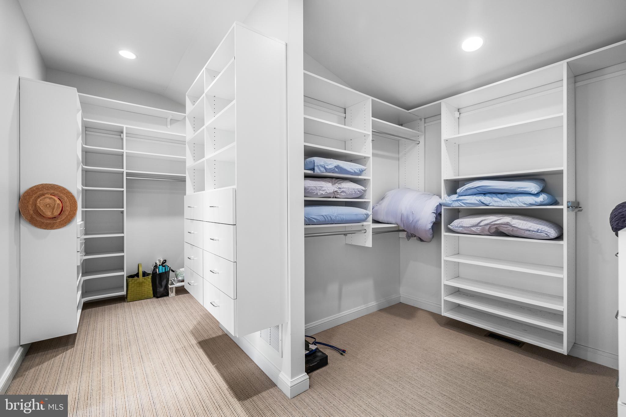 ANTON FARMS - Residential