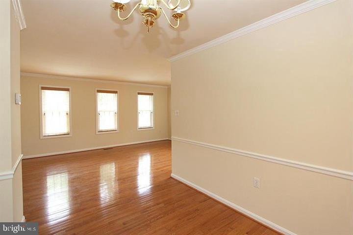 RESTON - Residential Lease