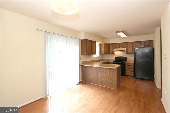 RESTON - Residential Lease