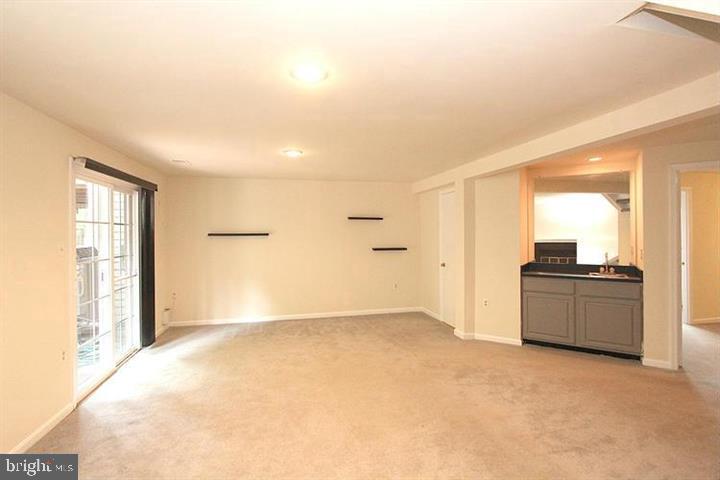 RESTON - Residential Lease