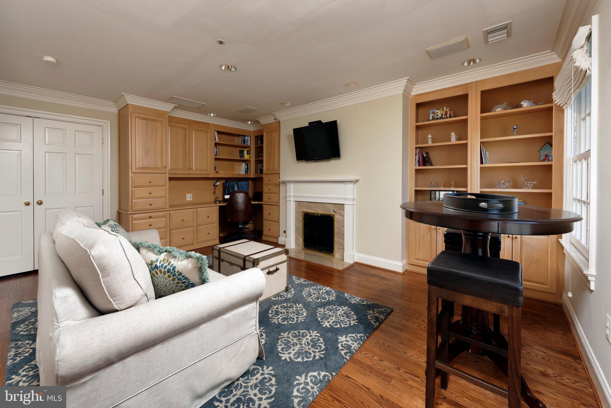 HARBORSIDE - Residential