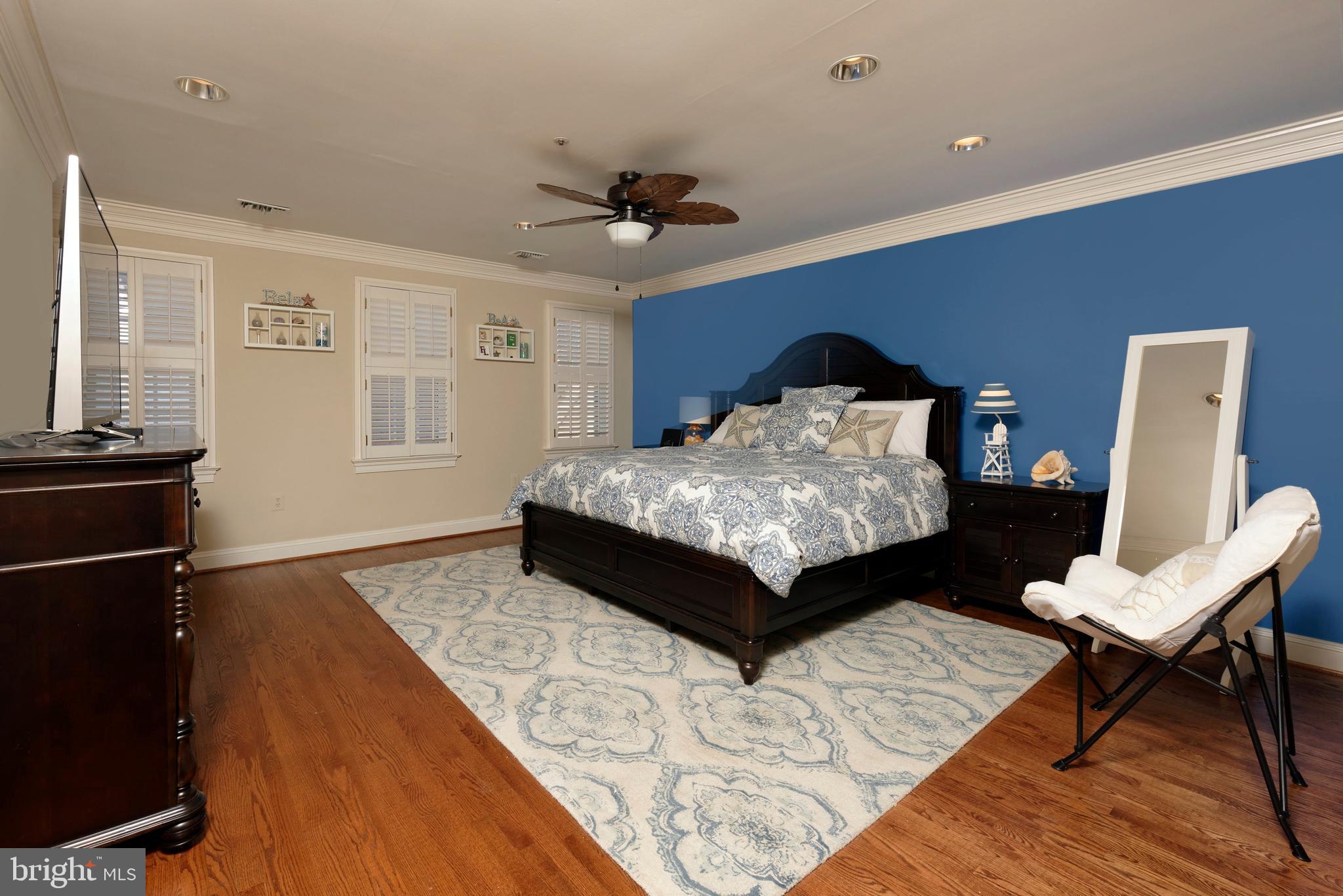 HARBORSIDE - Residential