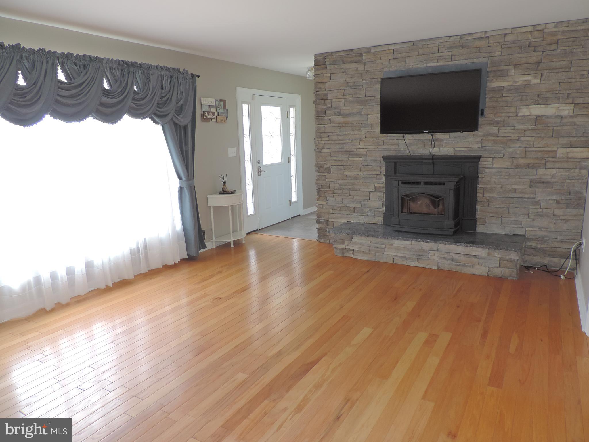 GLENN HEIGHTS - Residential