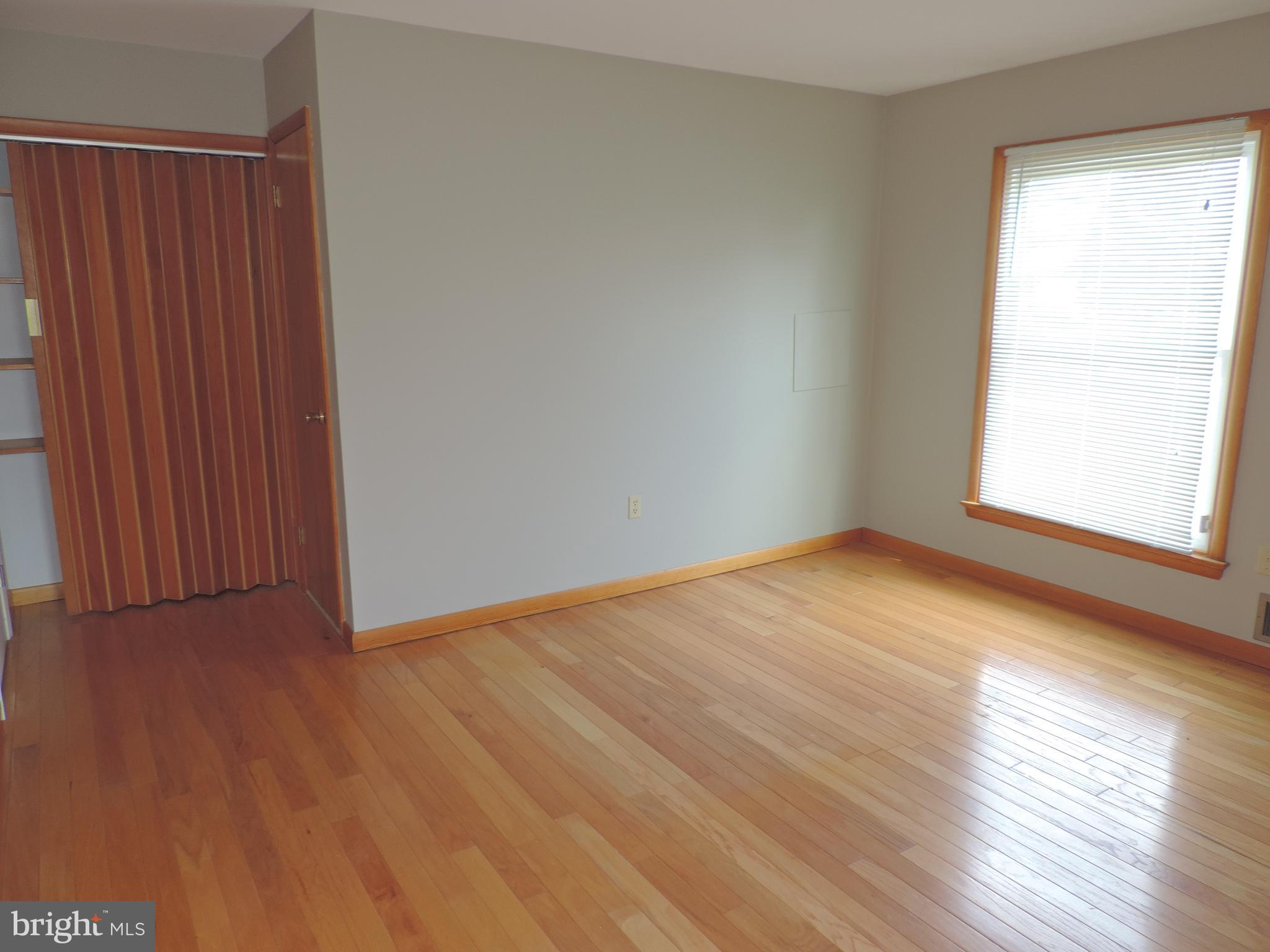 GLENN HEIGHTS - Residential