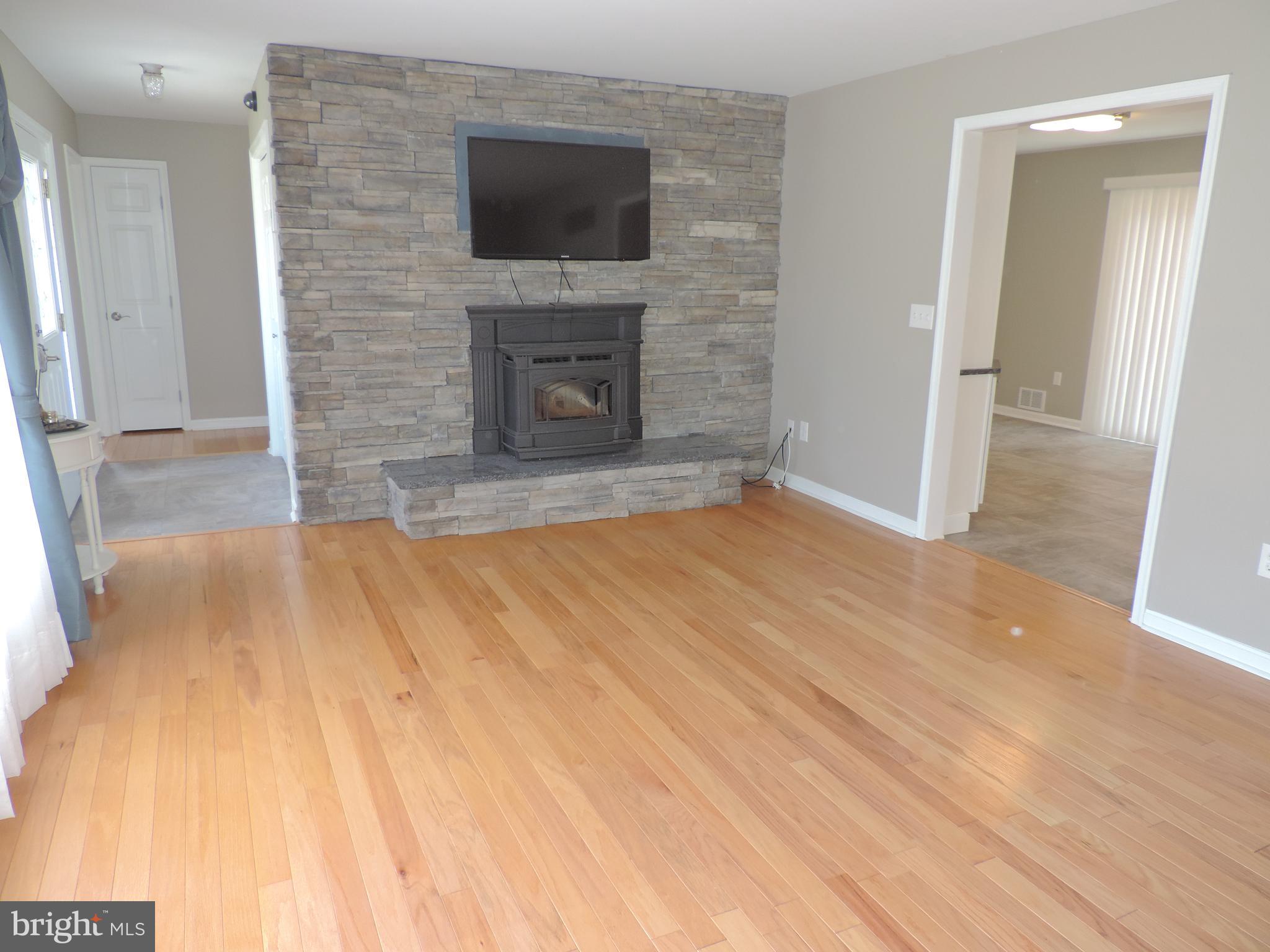 GLENN HEIGHTS - Residential