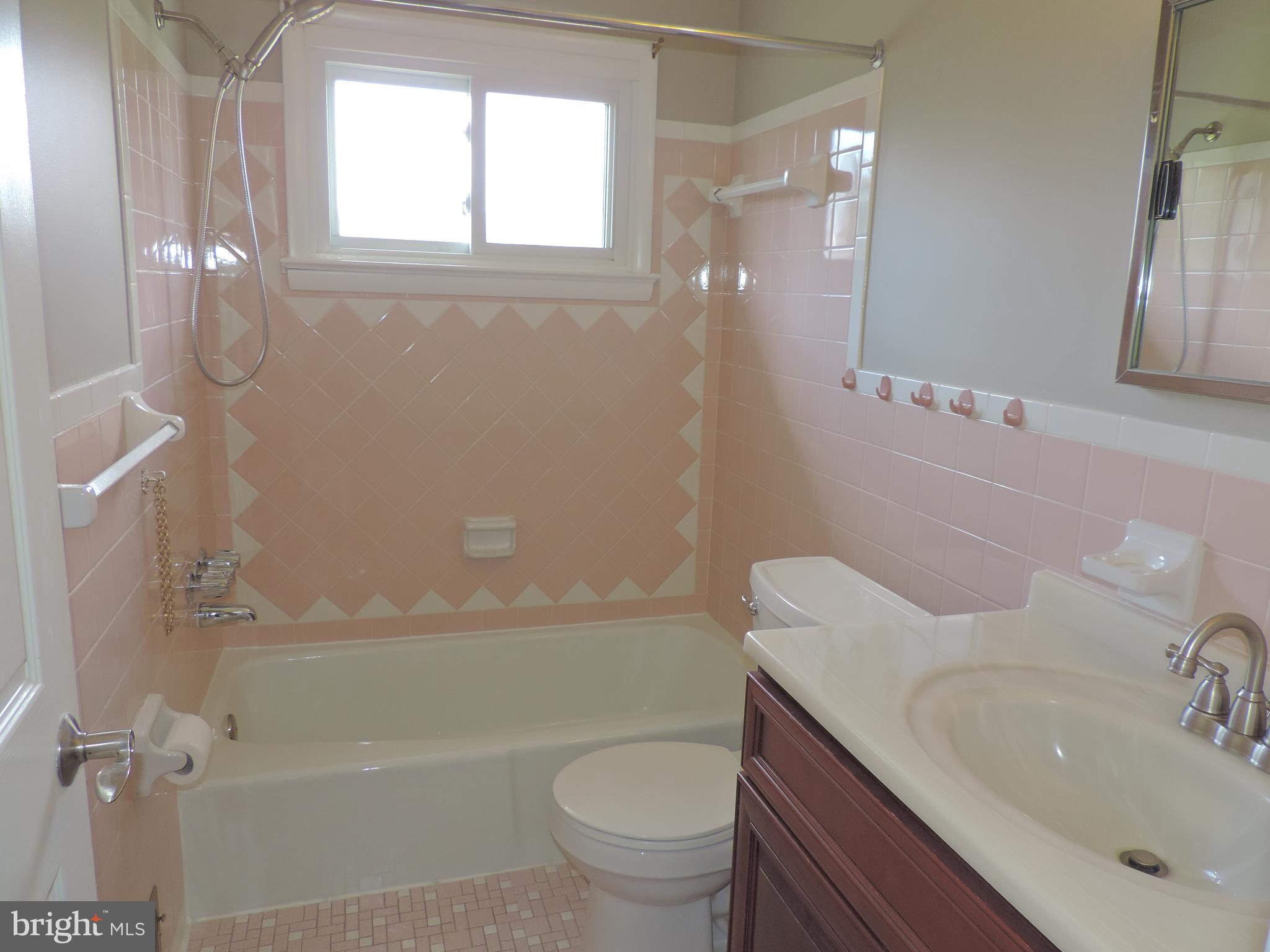 GLENN HEIGHTS - Residential