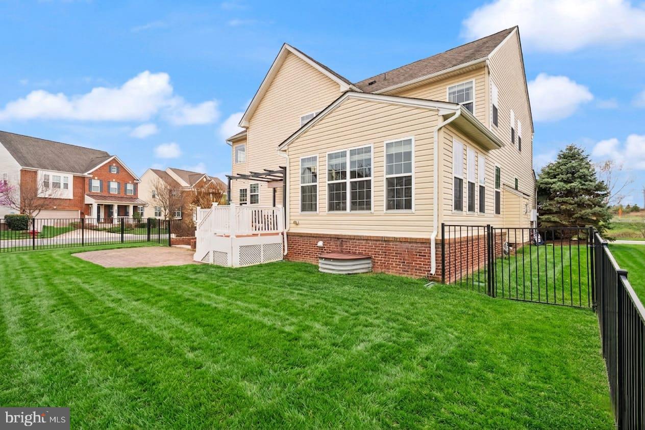 BRAMBLETON - Residential