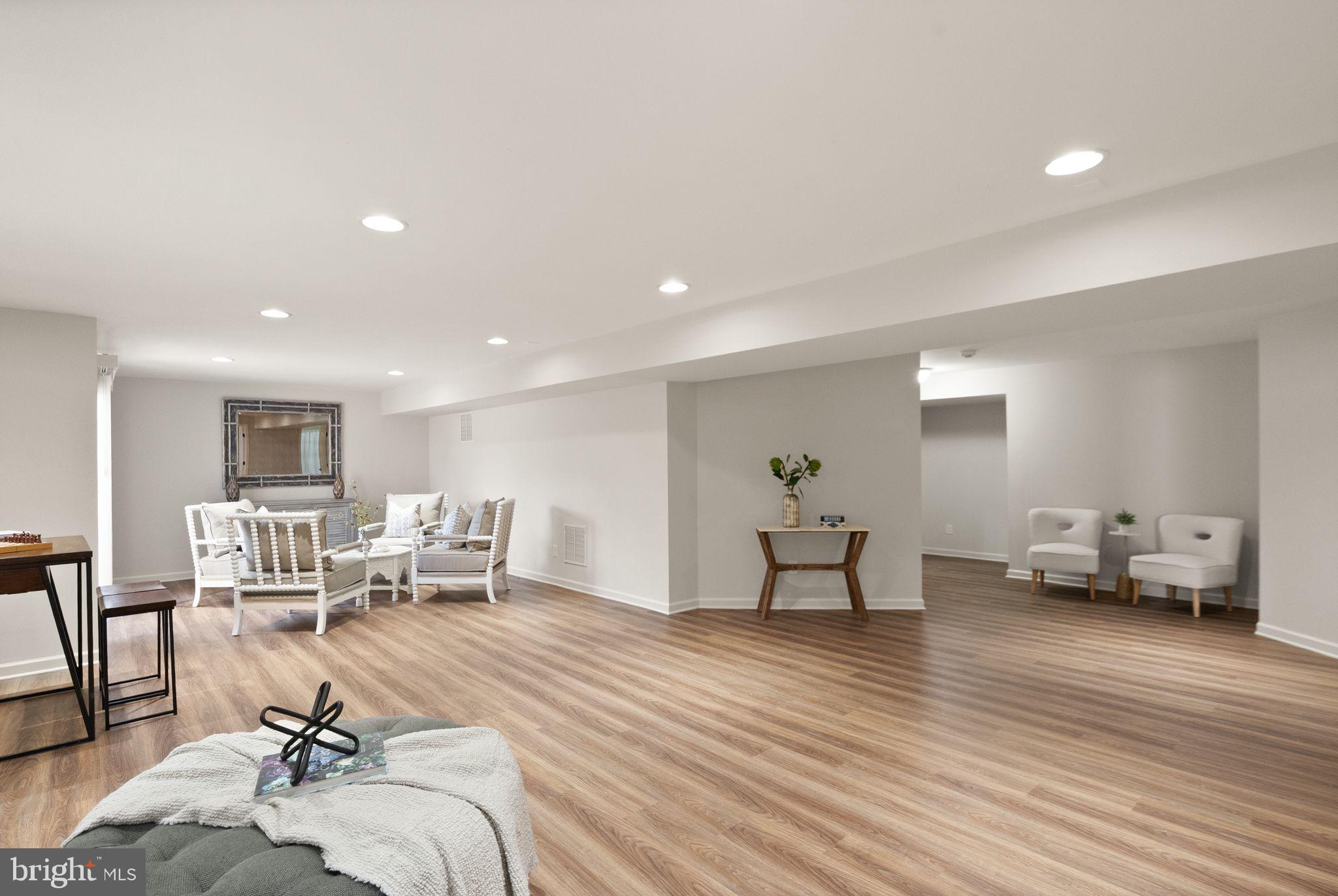 BRAMBLETON - Residential