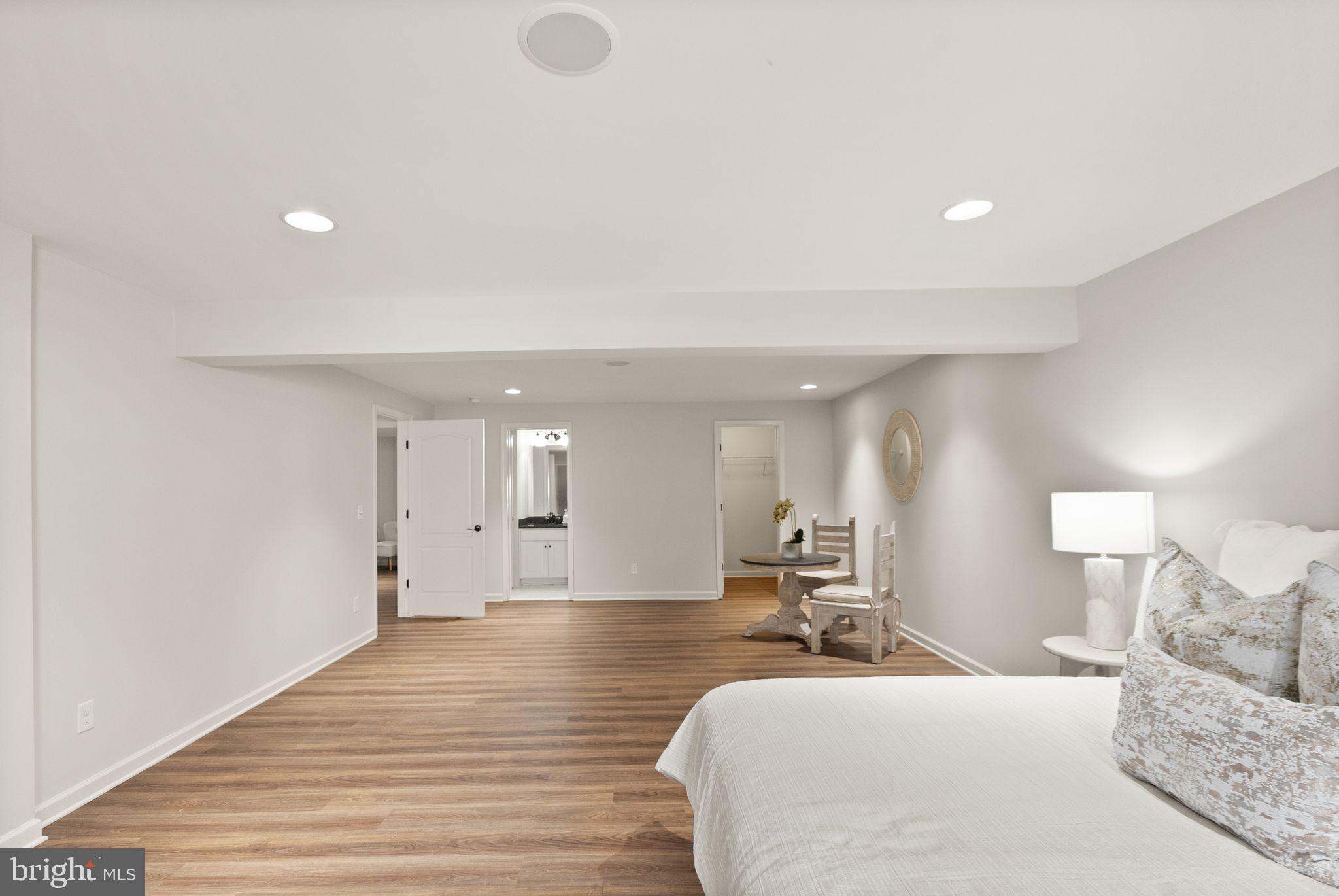 BRAMBLETON - Residential