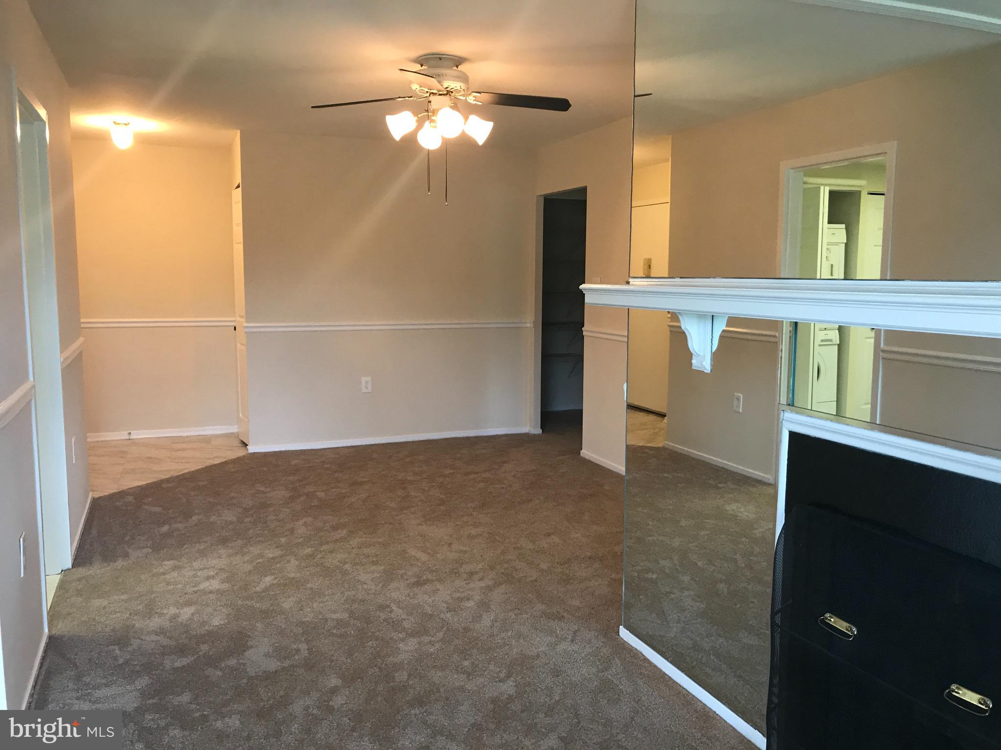 CENTER COURT - Residential Lease