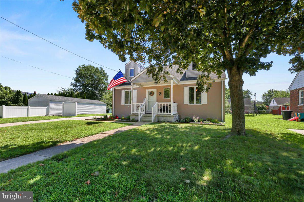 186 VICTORY AVENUE