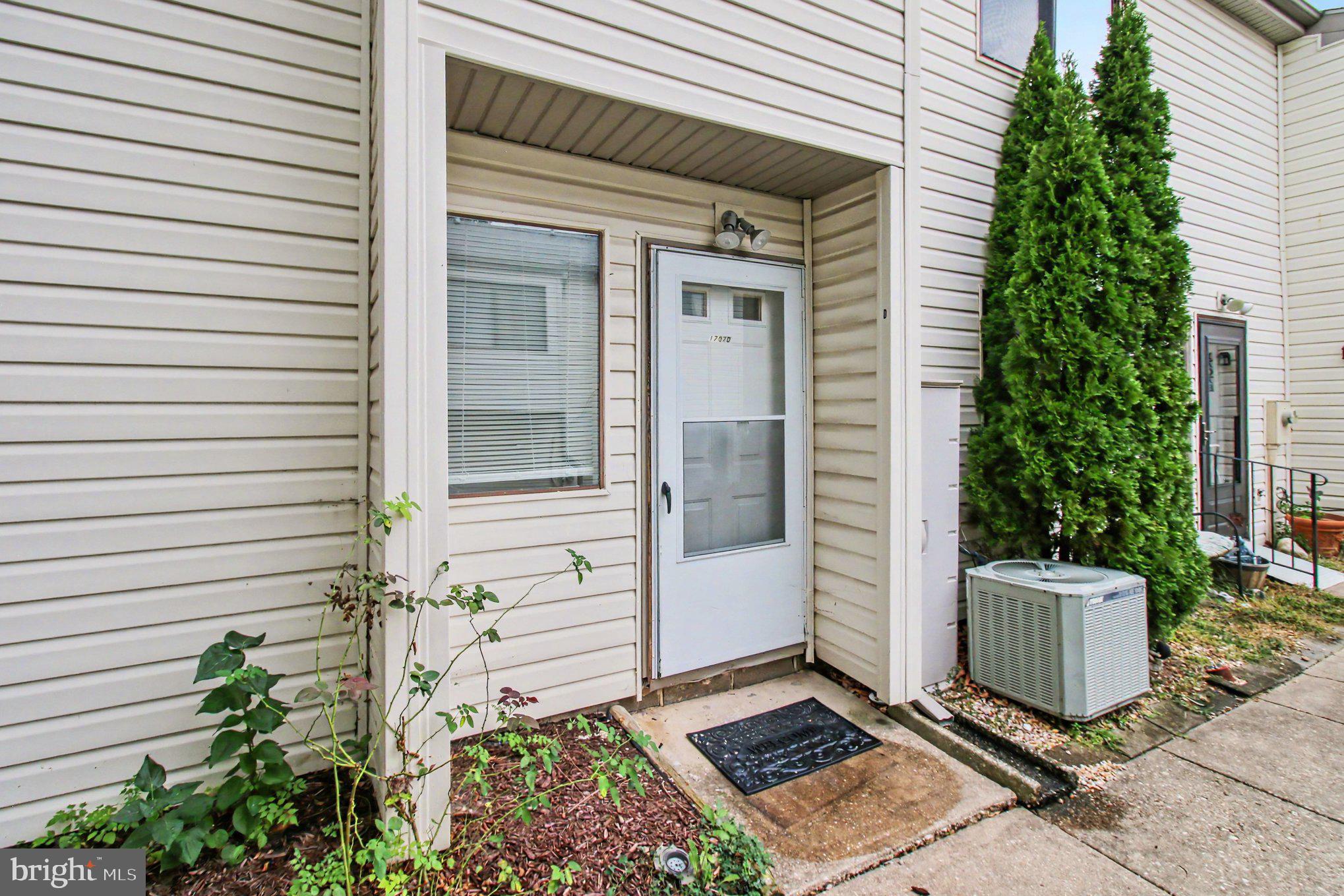 1707 CRIMSON TREE WAY 4D