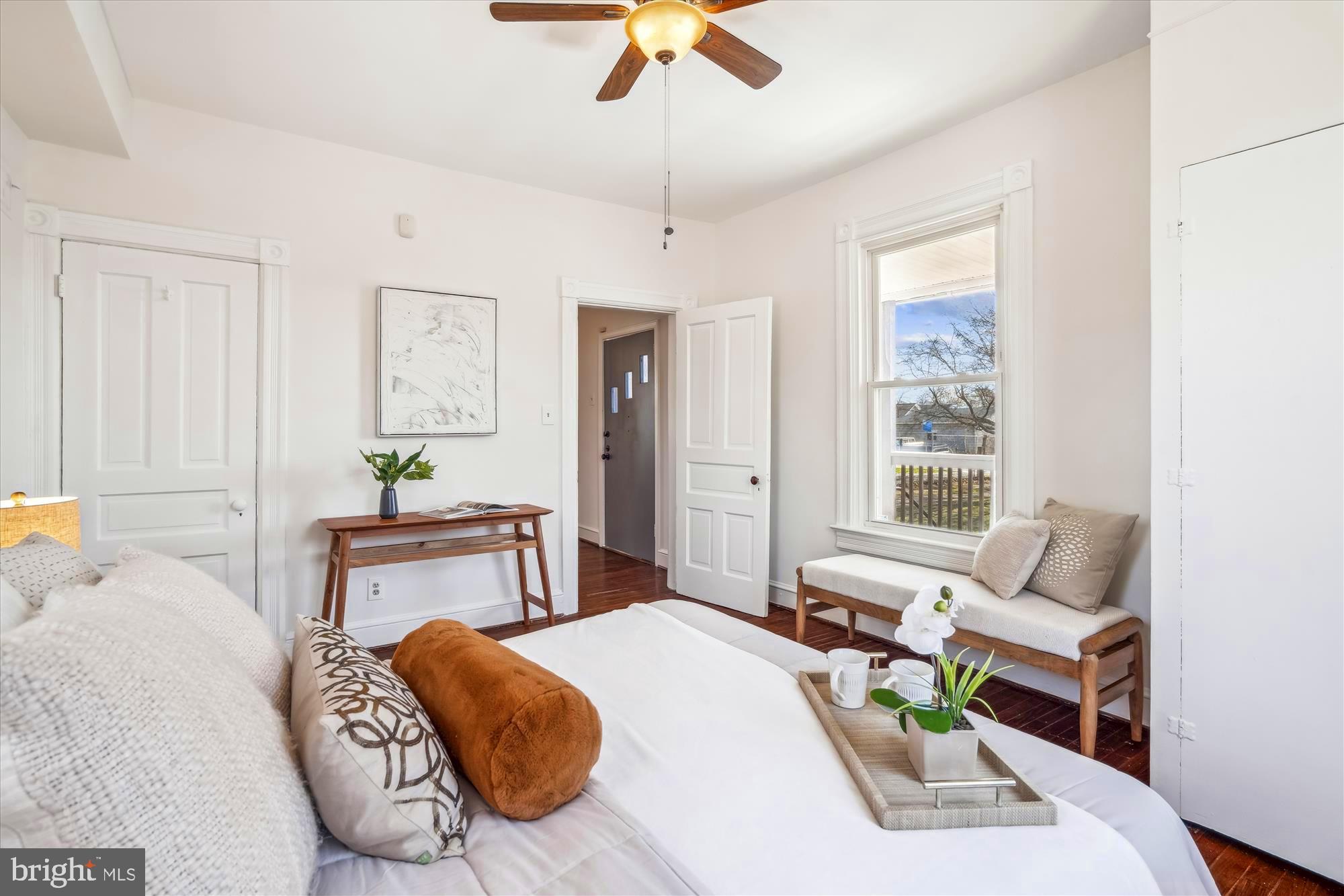 HOLLADAY - Residential