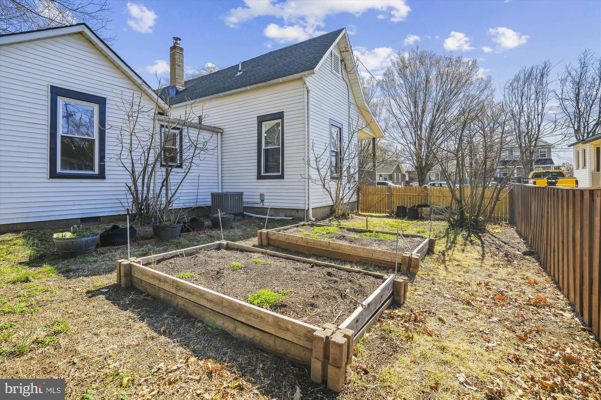 HOLLADAY - Residential