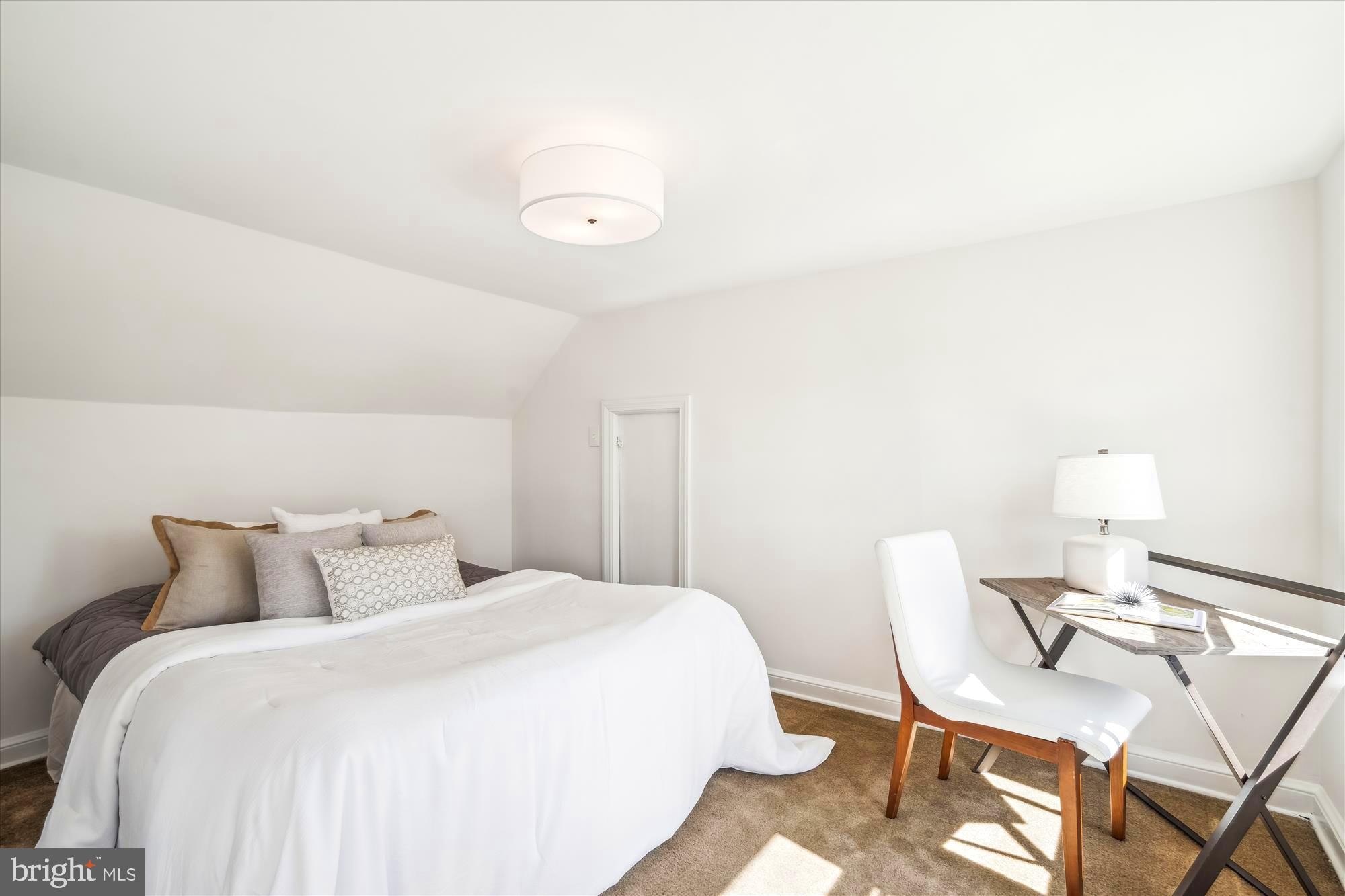 HOLLADAY - Residential