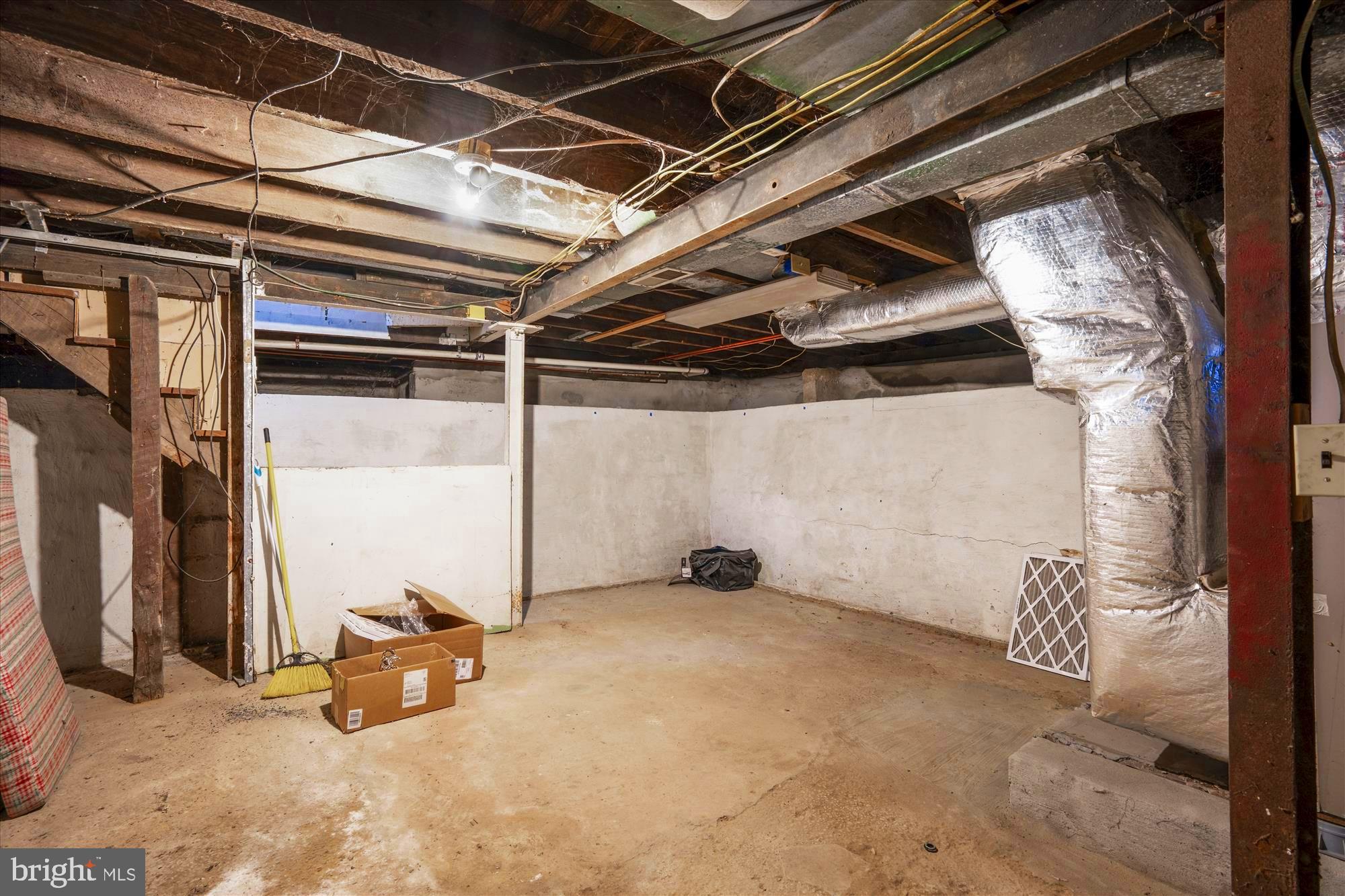 HOLLADAY - Residential