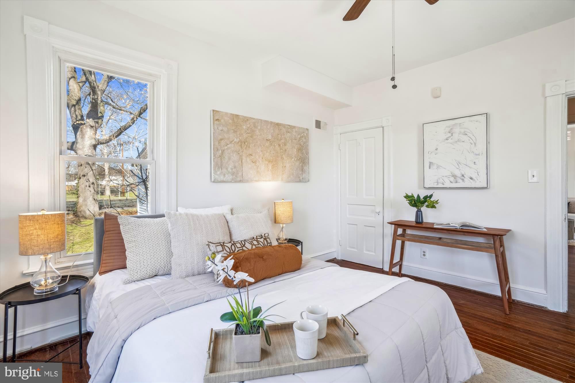 HOLLADAY - Residential