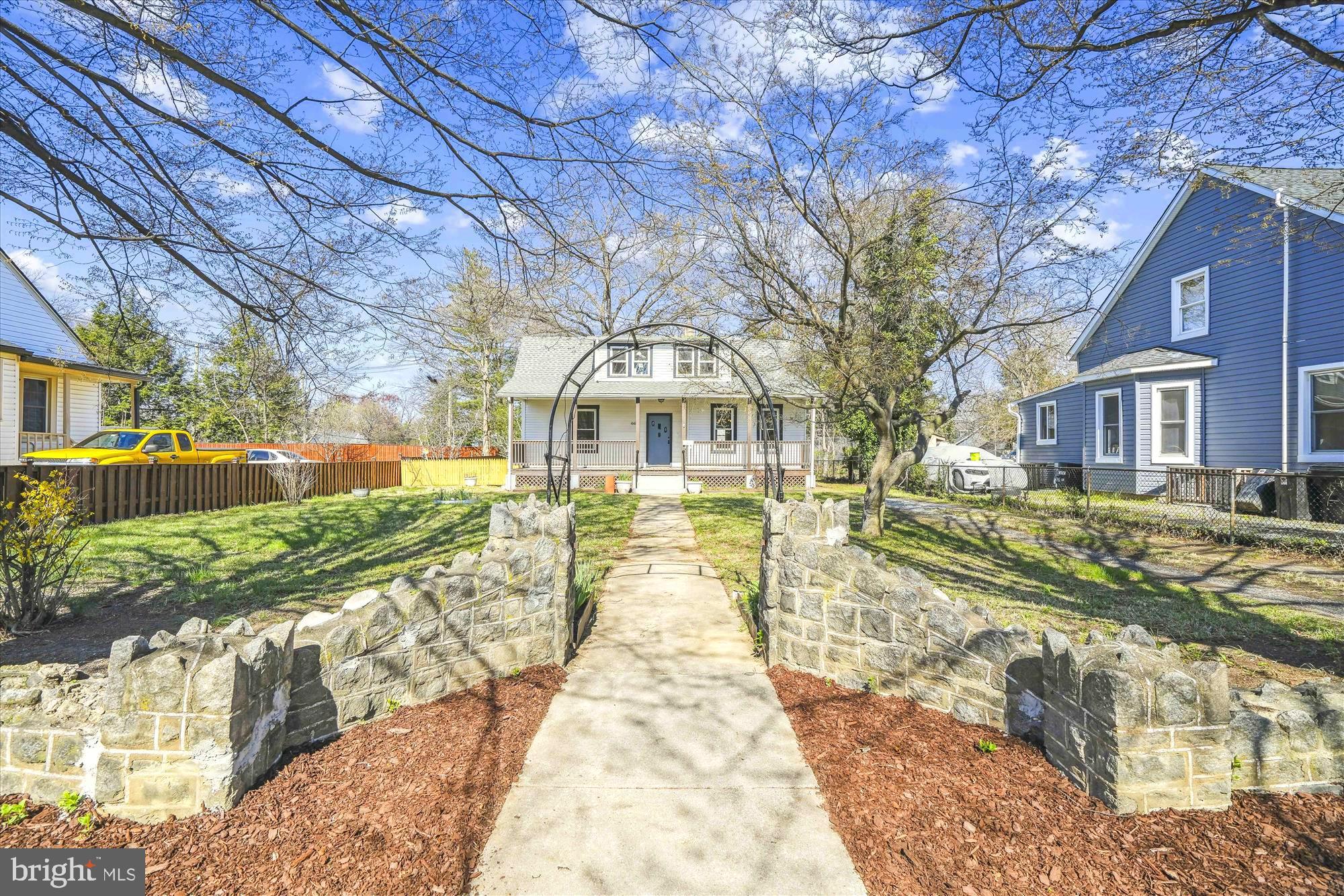 HOLLADAY - Residential