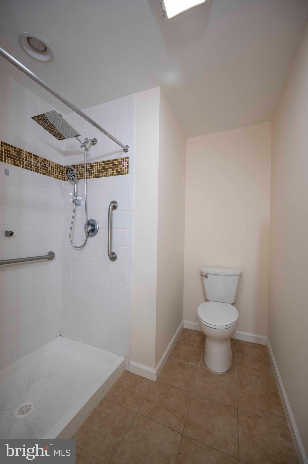 MADDEX FARM - Residential