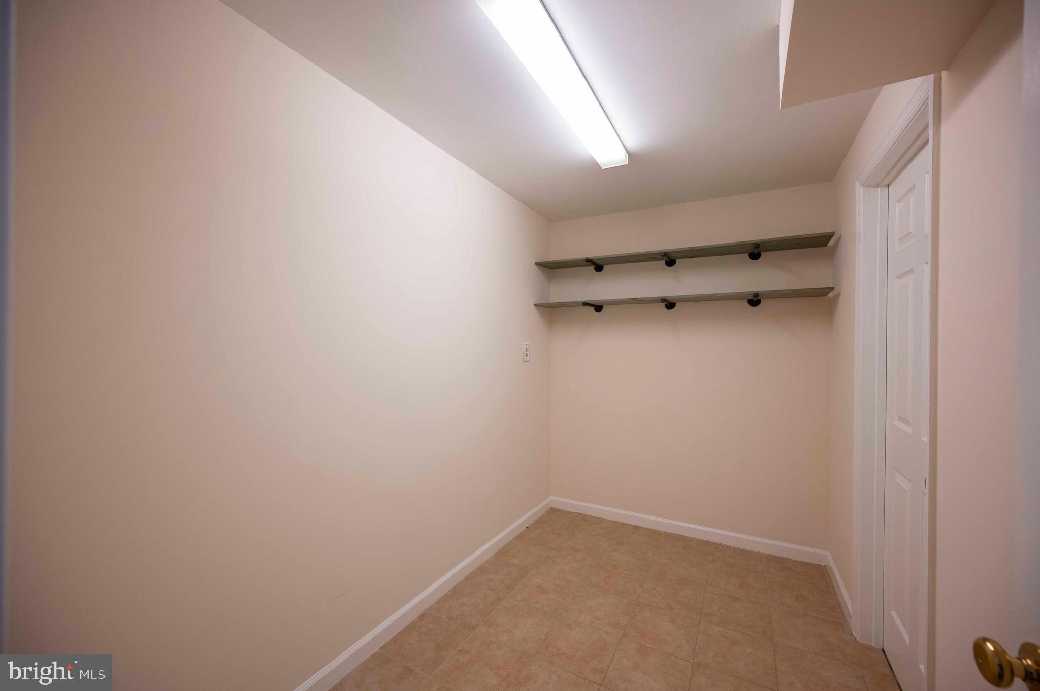 MADDEX FARM - Residential