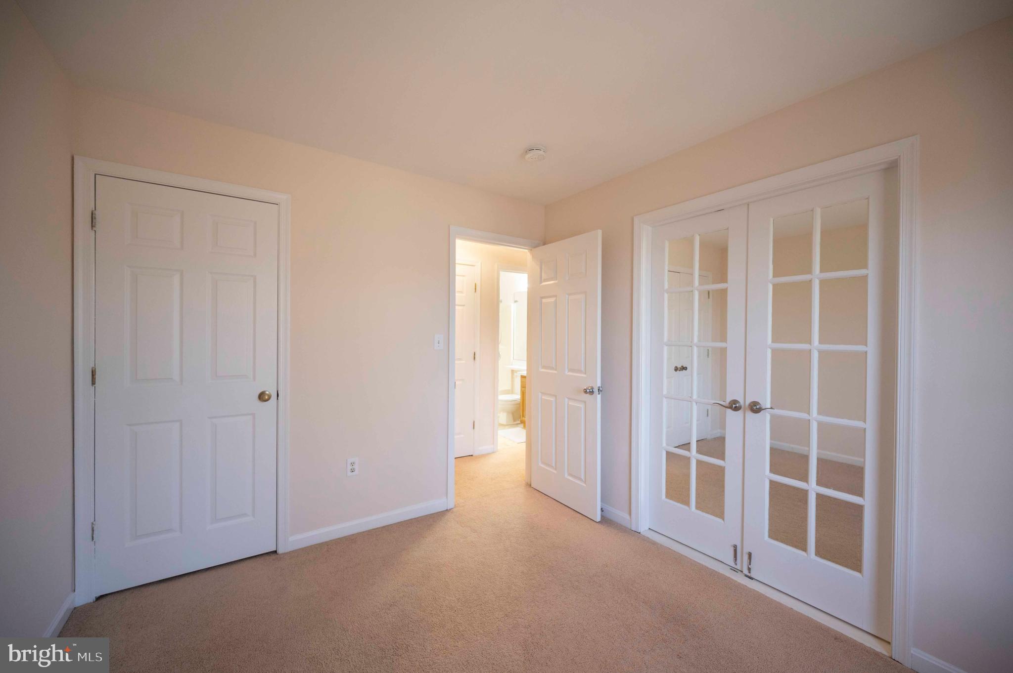 MADDEX FARM - Residential