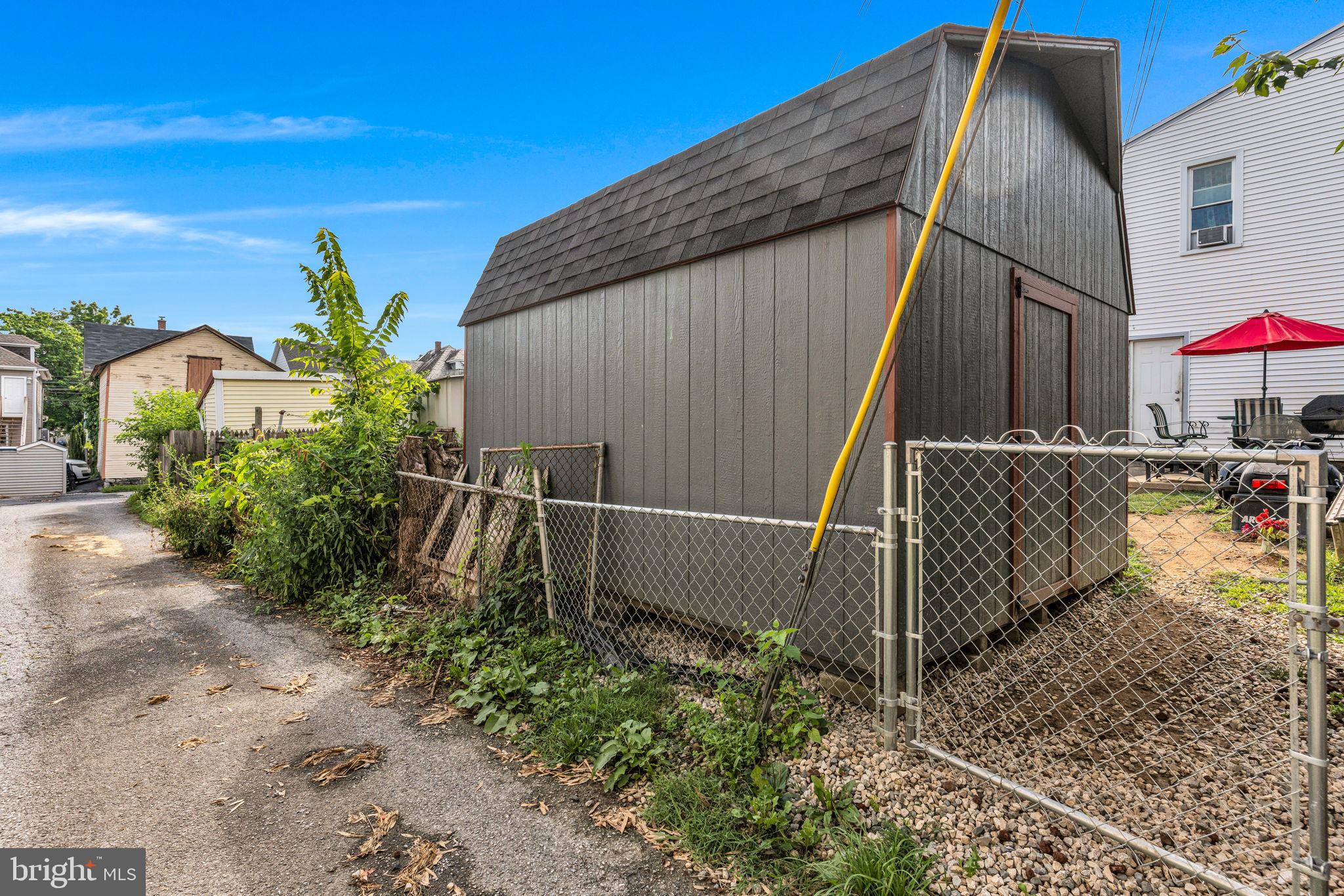 NEW CUMBERLAND BOROUGH - Residential