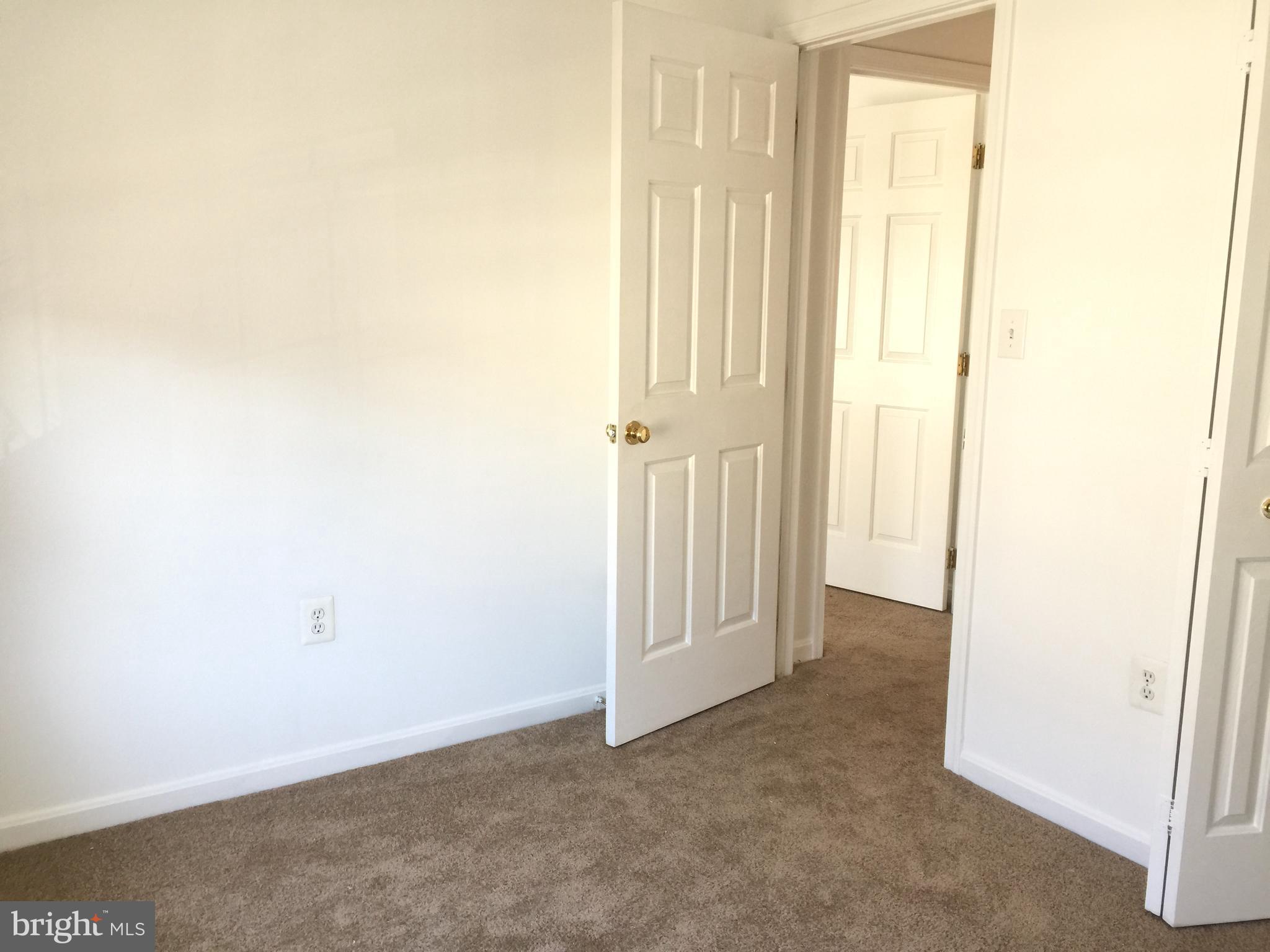 CLOPPER HILLS - Residential Lease