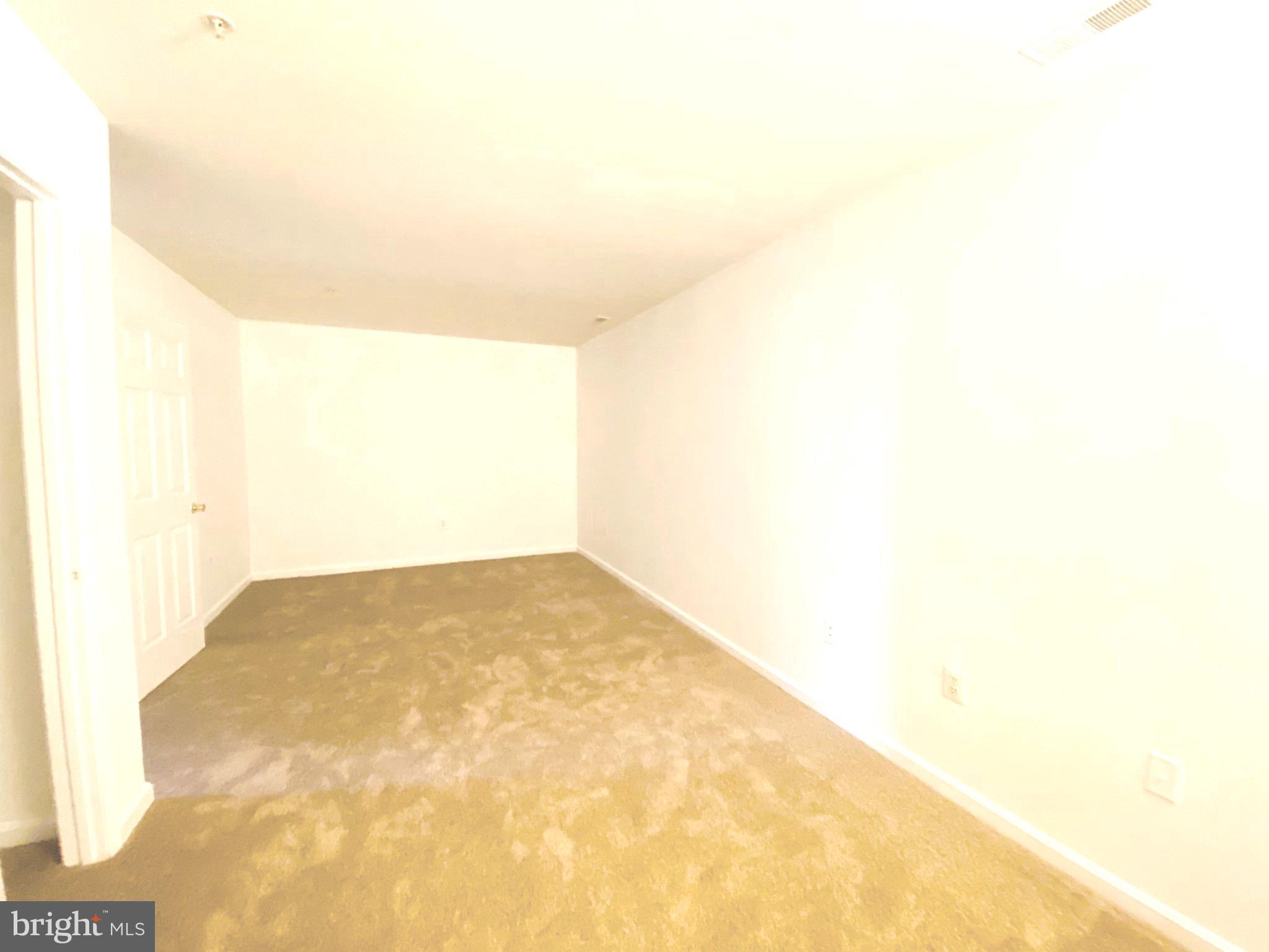 CLOPPER HILLS - Residential Lease